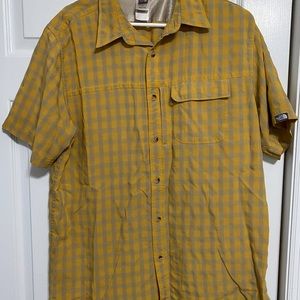 The North Face Button Up Shirt Mens Size Large Short Sleeves Yellow Gray Pockets